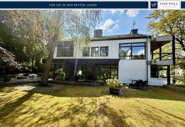 Luxuriöse Villa mit großzügigem Wohnen und separatem Büro-/Praxisbereich in Top Lage