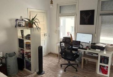 Helles Zimmer in toller WG zu vermieten – 20 m², Stuttgart