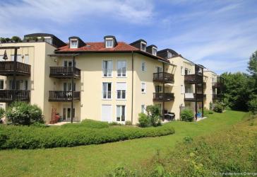 Charmantes 1,5 Zimmer-App. im Erdgeschoss in ruhiger Wohnlage von Traunstein mit Süd-Ostterrasse!