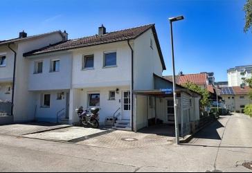 Charmantes Reihenendhaus - der perfekte Einstieg ins Eigenheim