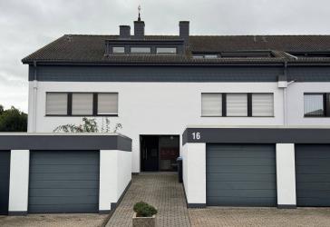 Charmante 3-Zimmer-Wohnung in zentraler Lage von Düren mit Garage - PROVISIONSFREI