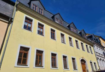 Vollvermietetes und denkmalgeschütztes Wohn- und Geschäftshaus in Schneeberg!