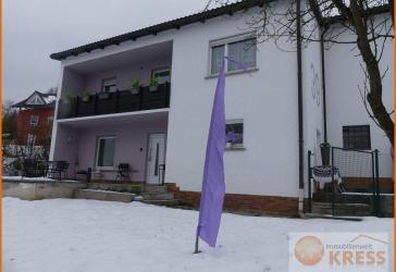 Einfamilienhaus mit Einliegerwohnung, Carport, Garage u. separatem Baugrundstück in Snt.- Mottgers.