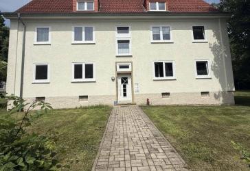 Gut geschnittene 3-Zimmer-Erdgeschosswohnung mit Balkon nähe Lendringsen