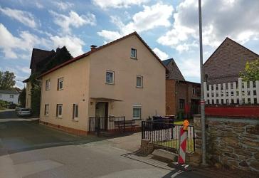 Familienfreundliches Haus mit Garten in Solms-Niederbiel