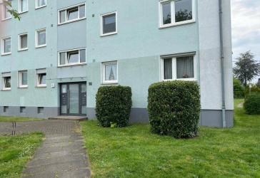 Kapitalanlage: vermietete 3 Zimmer Wohnung mit Balkon