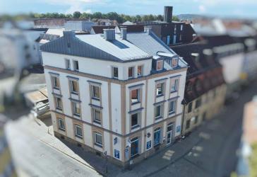 Großzügige Altbauwohnung in Bestlage der Bayreuther Innenstadt