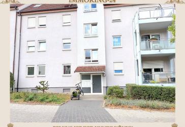 TOP RENOVIERTE ERDGESCHOSSWOHNUNG ++ GUTE LAGE ++ INKL. 2 STELLPLÄTZEN! ++