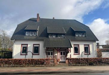 !RESERVIERT!'Mit über 100 Jahren immer noch gut in Schuß' Doppelhaus mit besonderem Flair und viel Potenzial