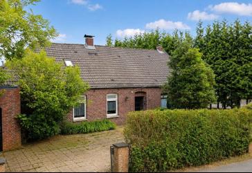 Historischer Charme trifft Gestaltungspotenzial in Buttforde