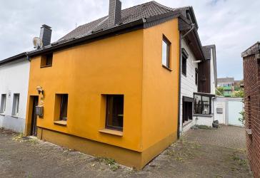Ihr Projekt mit Perspektive: Kleines Einfamilienhaus zum Gestalten in zentraler Lage
