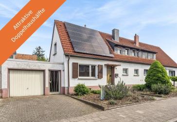 Doppelhaushälfte auf 756 m² Grundstück mit ruhigem Garten in Neuss-Reuschenberg