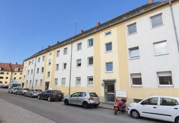 Helle Erdgeschosswohnung im Osten von Regensburg!