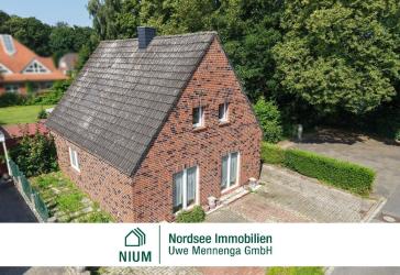 Ruhige Bestlage direkt am Schwanenteich - Sanierungsbedürftiges Wohnhaus für Handwerker