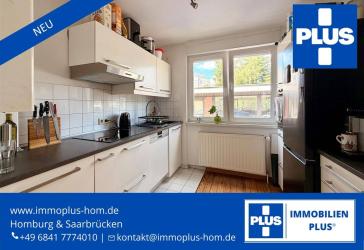 HOMBURG-CITY; HELLE 3 ZKB WOHNUNG MIT BALKON