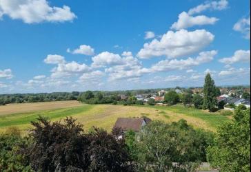 TOP Wohnung mit großem Balkon und schöner Aussicht in Brühl - 33304081