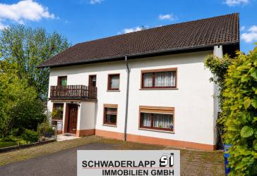 Gemütliches Einfamilienhaus mit Nebengebäude auf großem Grundstück
