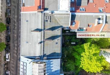 IMMOBERLIN.DE - Geteiltes Wohn- & Geschäftshaus mit Ausbaugenehmigung in gefragter Lage