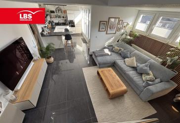 Stilvolle Maisonette-Wohnung mit Loggia und Garage in Wuppertal-Elberfeld