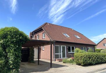 Familienfreundliche Doppelhaushälfte mit Potenzial in beliebter Stadtrandlage!