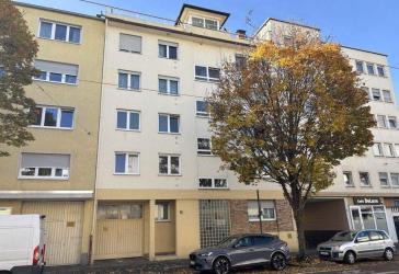 Renovierte und sofort beziehbare 3-Zimmer-Wohnung