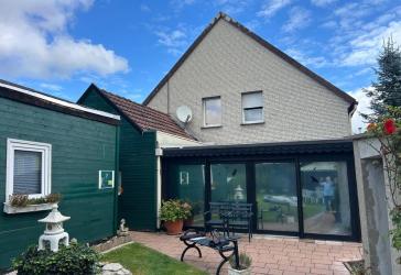 Zweifamilienhaus mit Baugrundstück in Herford! Bieter-verfahren!)