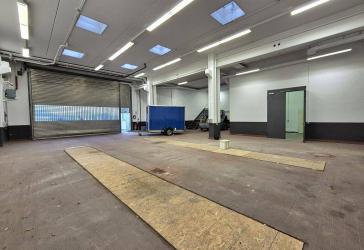 Vielseitige Hallenfläche - ca. 547 m² - in Kesselsdorf zur Miete!