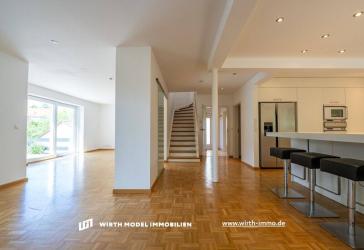 Freistehendes Wohnhaus mit hochwertiger Ausstattung, Carport und 1.030 m² Grundstücksgröße
