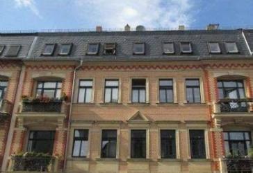 Großzügige 4,5RW. im DG.-Maisonette mit W.+D., Gäste-WC, Kamin, Laminat u.v.m. zu vermieten!