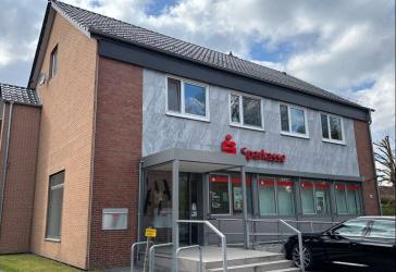 Sehr zentrales Wohn- und Geschäftshaus im Dorfkern von Neustadt-Mandelsloh mit gutem Ausbaupotenzial