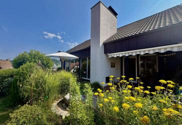 Lichtdurchflutetes sonnenverwöhntes Haus in exzellenter Lage und Aussicht in Murrhardt
