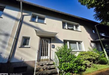 Seltene Gelegenheit in begehrter Lage von Brühl - charmantes Reihenmittelhaus mit großem Garten