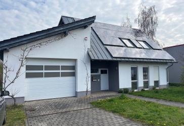 Hochwertige Gewerbeimmobilie