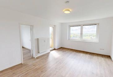 Moderne 3-Zimmer-Wohnung mit BALKON und EBK in der Flensburger Südstadt