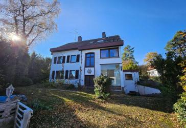Kassel Harleshausen - Traumlage - 363m² Wohn-/Nutzfläche - von Privat