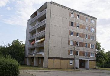3-Raum-Wohnung in ruhiger, grüner Lage, mit ausreichend Parkmöglichkeiten