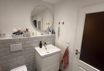 Zentrale 4-Zimmer-Wohnung mit 103 m², zwei Balkonen und Weitblick