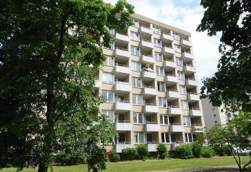 2 Zimmer Apartment mit Einbauküche und Balkon