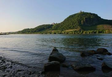 3-Zimmer Wohnung mit Blick auf den Drachenfels