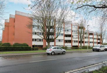 Flexibel nutzbar: 3-Zimmer-Wohnung mit Loggia, TG-Stellplatz & Entwicklungspotenzial im Heideviertel