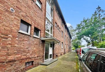 Neuss-Stadionviertel: Vermietete 3-Zimmer-Wohnung mit moderner Ausstattung und Balkon