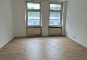 Frisch sanierte Eigentumswohnung mit Altbaucharme in ruhiger Gegend von Wuppertal