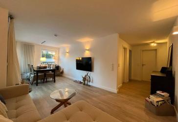 Alle Räume auf einer Ebene - Sanierte 3-Zimmer-Eigentumswohnung mit Terrasse