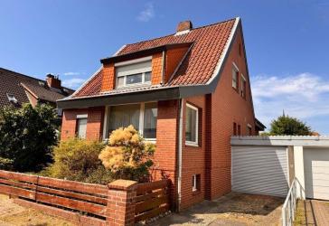 Gemütliches Ein- bis Zweifamilienhaus in zentraler Lage von Buxtehude zu verkaufen