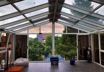 Modernisiertes Einfamilienhaus mit 799 m² Grundstück, Wintergarten & A+ Energieeffizienz