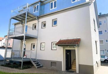Modernisiertes Dreifamilienhaus mit stabilen Mieteinnahmen und Entwicklungspotenzial in Ingolstadt