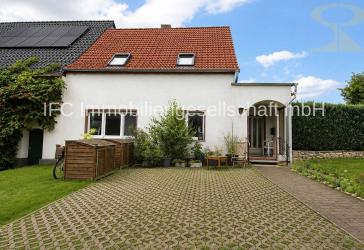 Gemütliches Einfamilienhaus mit überdachter Terrasse und Nebengelass in Coswig (Anhalt) OT Senst