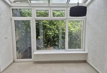 Erdgeschosswohnung mit Wintergarten und Garten in Frankfurt-Ginnheim