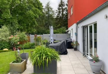 einzigartiges Familienparadies - Traumhaus mit exklusivem Garten und reichlich Freizeitspaß!