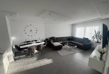 Geschmackvolle 3-Zimmer-Wohnung mit Einbauküche in Augsburg-Oberhausen/Bärenwirt